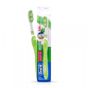 Oral-B Ultrathin Sensitive (0.01mm) Green Toothbrush-1N